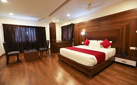 Traders Hotel - Kankanady, Mangalore